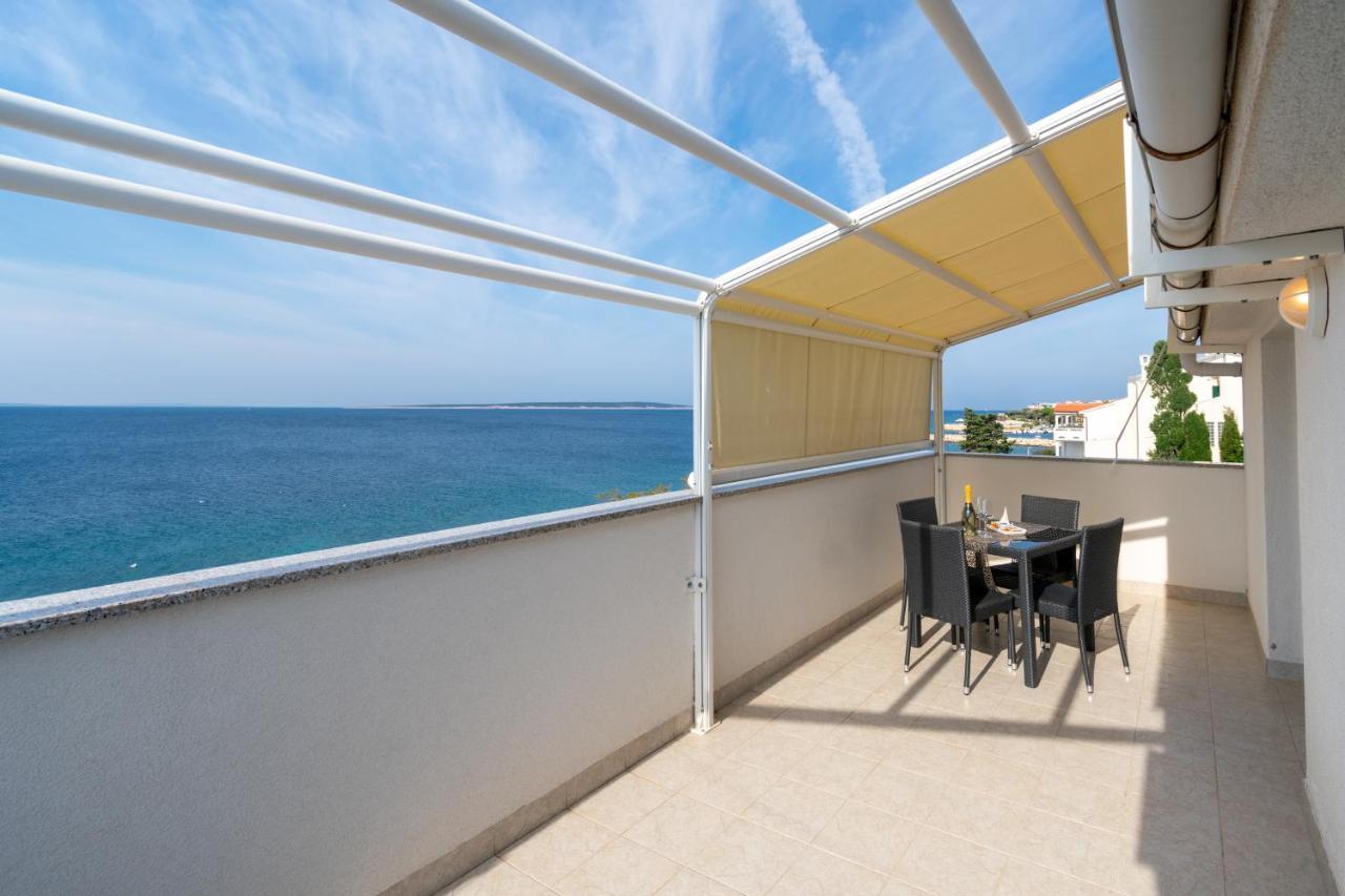 Apartments By The Sea Mandre, Pag - 4093 콜란 외부 사진