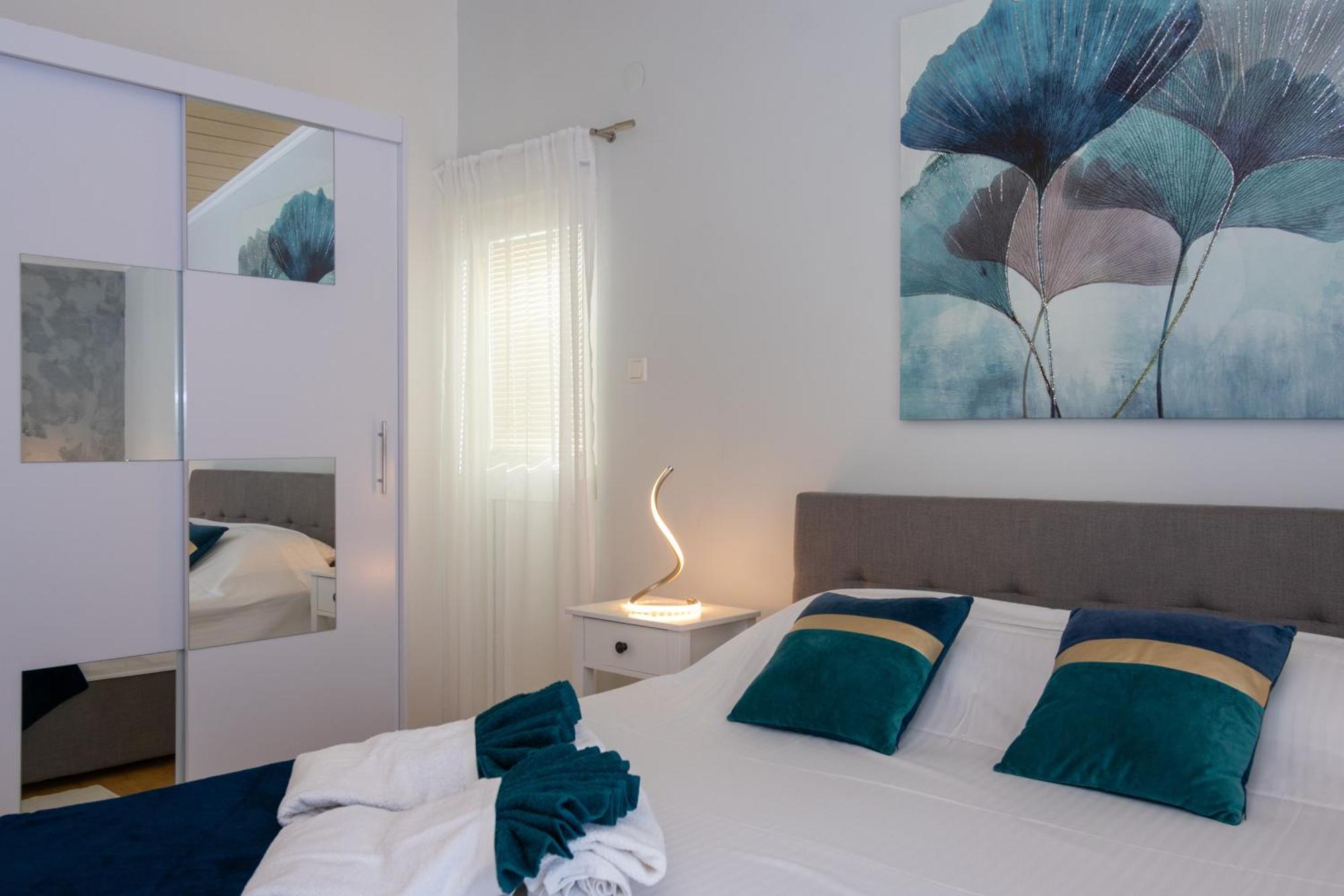 Apartments By The Sea Mandre, Pag - 4093 콜란 객실 사진