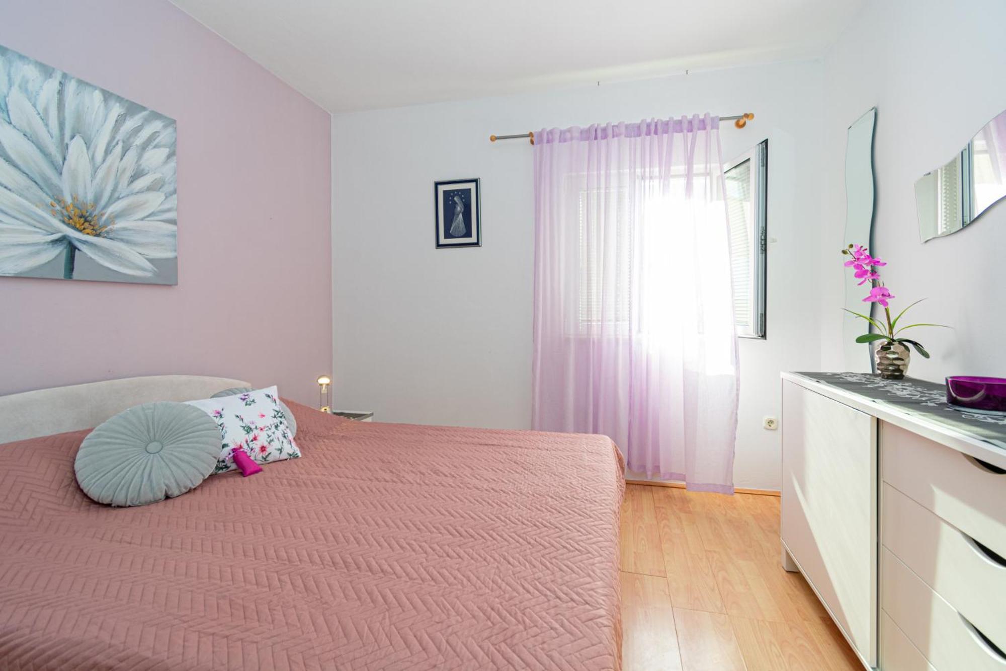 Apartments By The Sea Mandre, Pag - 4093 콜란 객실 사진