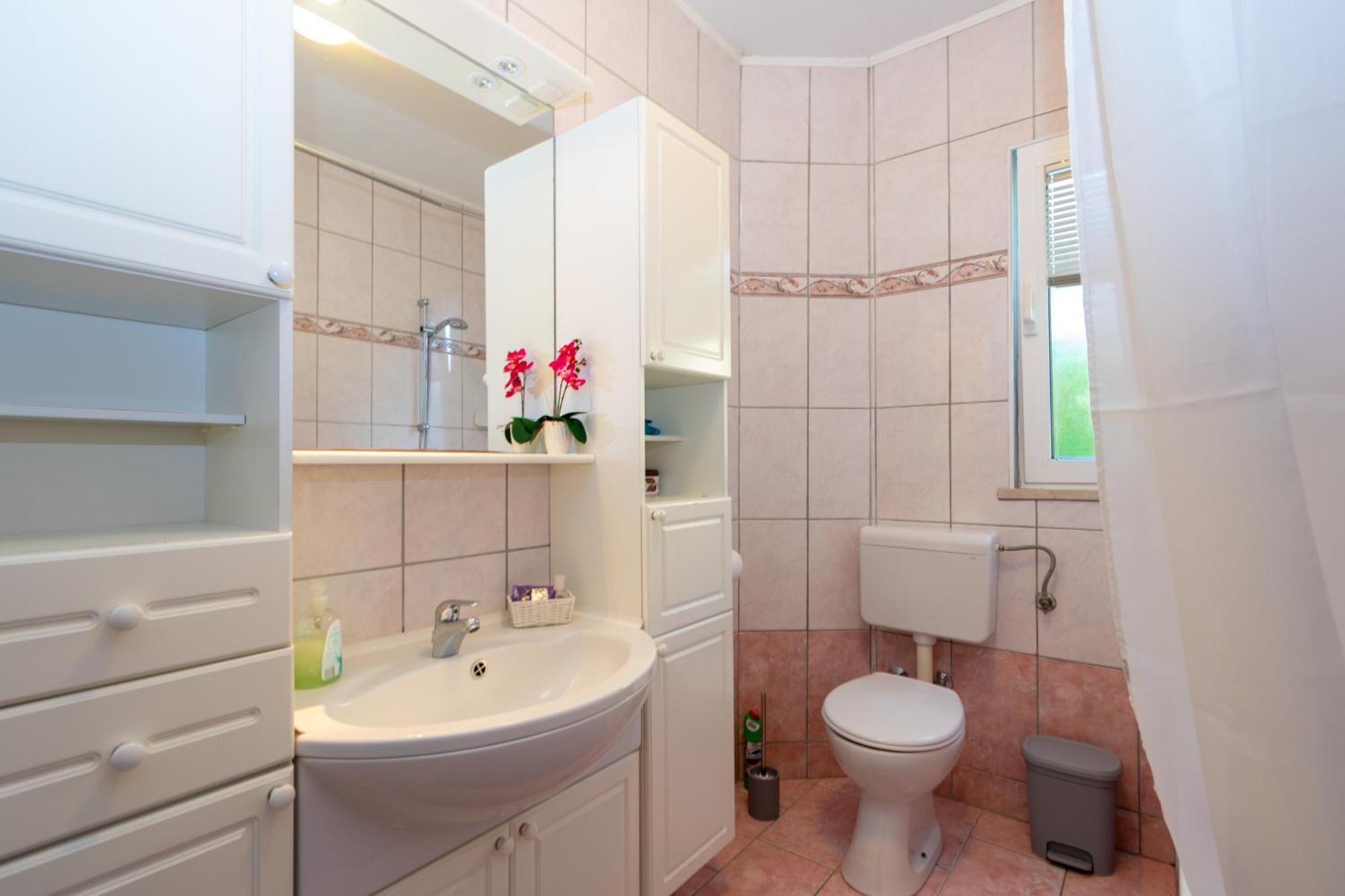 Apartments By The Sea Mandre, Pag - 4093 콜란 객실 사진